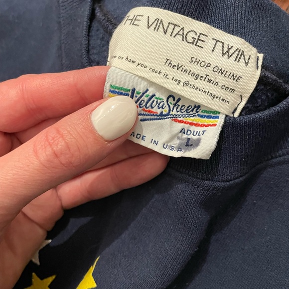 Vintage Mickey Mouse Sweatshirt - Picture 3 of 4